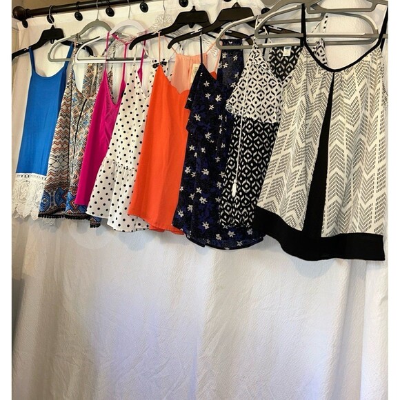 Women’s tank top bundle size small - Picture 3 of 12